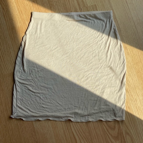 Misguided Fit Like Butter Mini‎ Tube Skirt - Picture 5 of 5